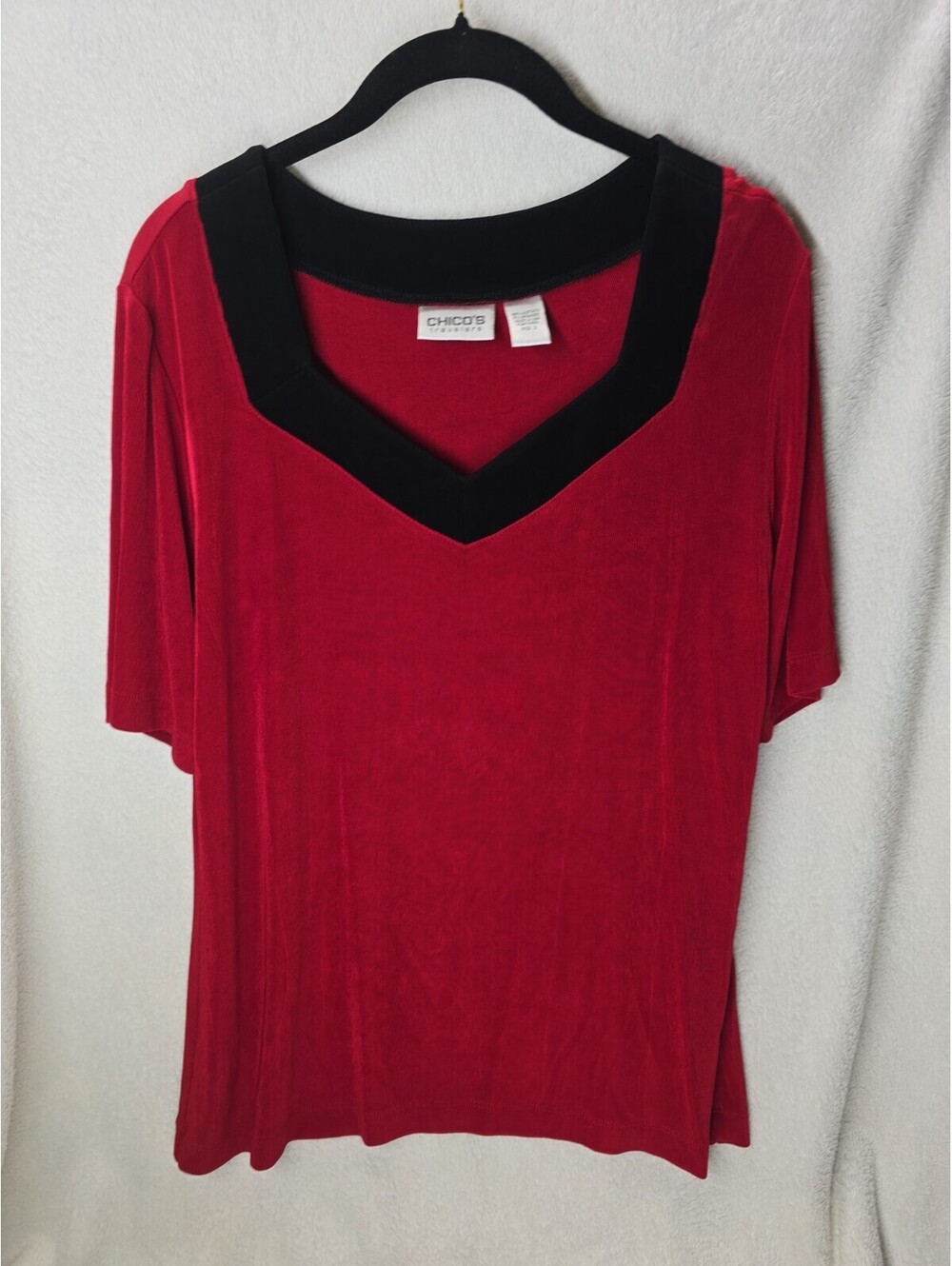 Chico's Travelers Scarlet Red Stretchy Blouse Shirt Short Sleeve Size 2 Large